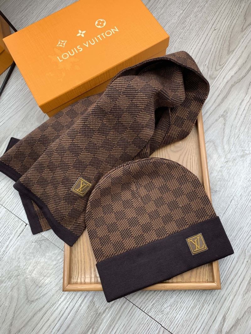 Louis Vuitton Caps Scarfs